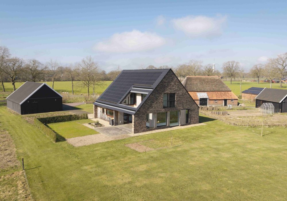 6 Hof van Twente DJI_20250401114319_0003_D